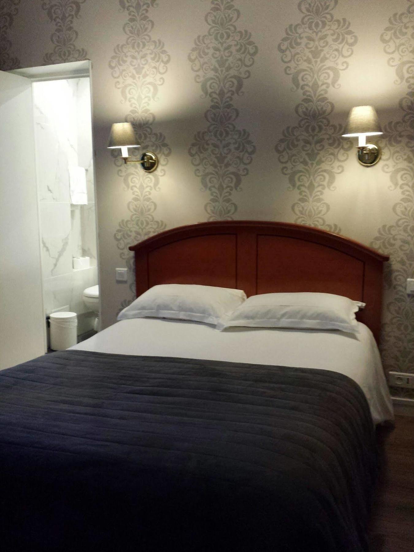Hotel De Geneve Paris Bagian luar foto